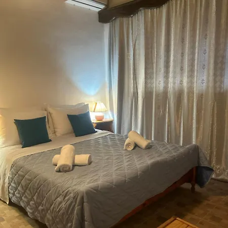 Апартаменты Zoe House-old Town *